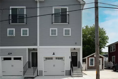13 Nobert St #1, Warren, RI 02885