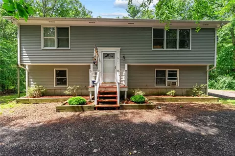 5 Boswell Trl, Foster, RI 02825