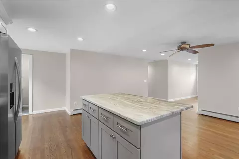 23 Yellowstone Ave, Warwick, RI 02888 photo 15