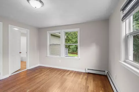 23 Yellowstone Ave, Warwick, RI 02888 photo 32