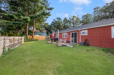 Exterior - 70 Broadbent St, Warwick, RI 02886 photo 9 of 11