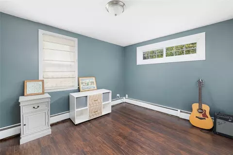 Bedroom - 70 Broadbent St, Warwick, RI 02886 photo 4 of 6