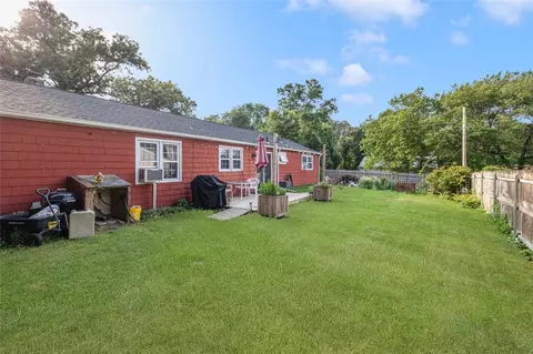 Exterior - 70 Broadbent St, Warwick, RI 02886 photo 8 of 11