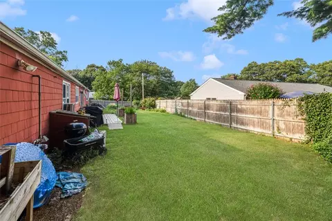 Exterior - 70 Broadbent St, Warwick, RI 02886 photo 6 of 11