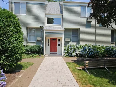 274 S Main St #28, Providence, RI 02903