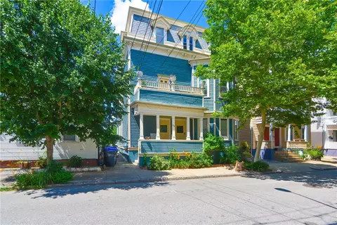 29 Brighton St, Providence, RI 02909
