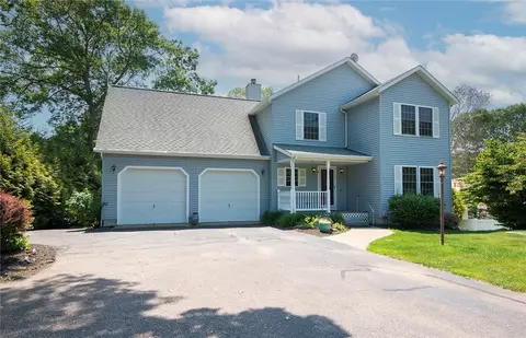 6 Trolley Ln, Westerly, RI 02891