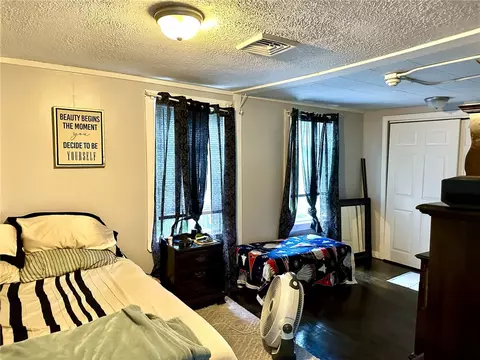 Bedroom - 125 Park Ave, Woonsocket, RI 02895 photo 2 of 5