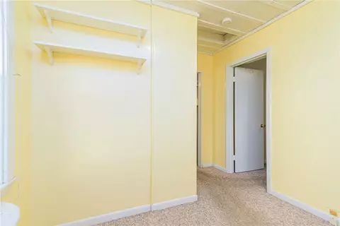 Entry Way - 316 Middlebridge Rd, South Kingstown, RI 02879 photo 4 of 4