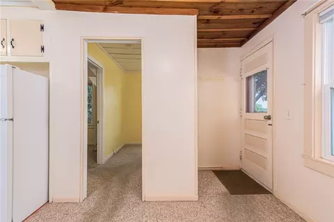 Entry Way - 316 Middlebridge Rd, South Kingstown, RI 02879 photo 1 of 4
