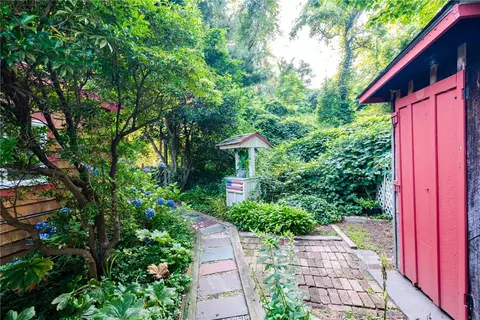 Exterior - 316 Middlebridge Rd, South Kingstown, RI 02879 photo 16 of 16