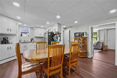 215 Knight St, Warwick, RI 02886 photo 14