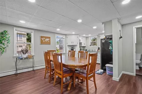 215 Knight St, Warwick, RI 02886 photo 13