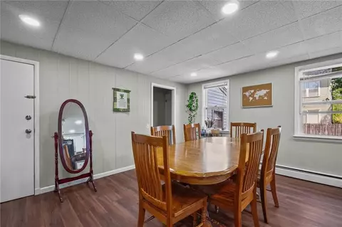 215 Knight St, Warwick, RI 02886 photo 12