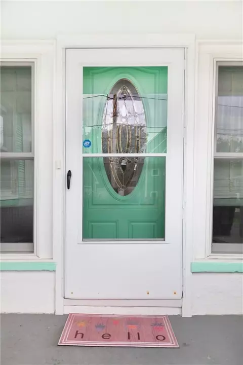 45 Kensington Ave, Portsmouth, RI 02871