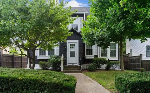 43 Denver Ave, Cranston, RI 02905