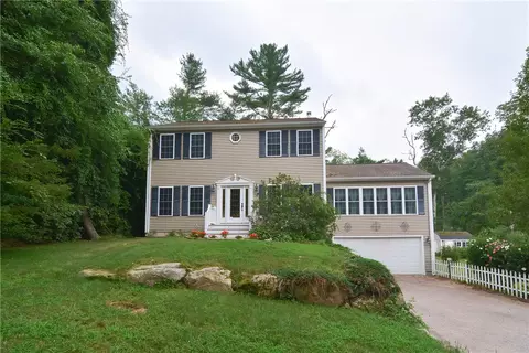 136 Scapa Flow Rd, Charlestown, RI 02813