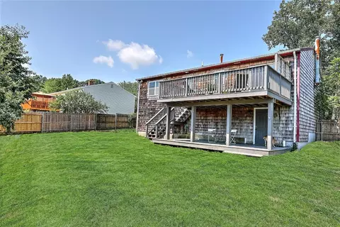 Exterior - 104 Levesque St, Warwick, RI 02886 photo 11 of 12