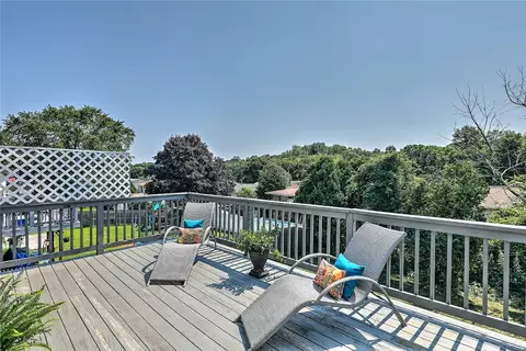 Exterior - 104 Levesque St, Warwick, RI 02886 photo 7 of 12