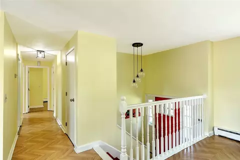 Entry Way - 104 Levesque St, Warwick, RI 02886 photo 3 of 4