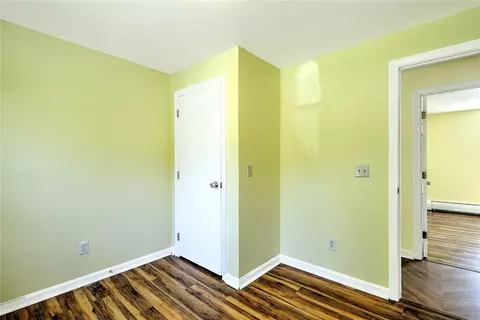 Bedroom - 104 Levesque St, Warwick, RI 02886 photo 6 of 6