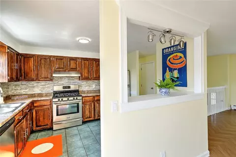 Kitchen - 104 Levesque St, Warwick, RI 02886 photo 1 of 5
