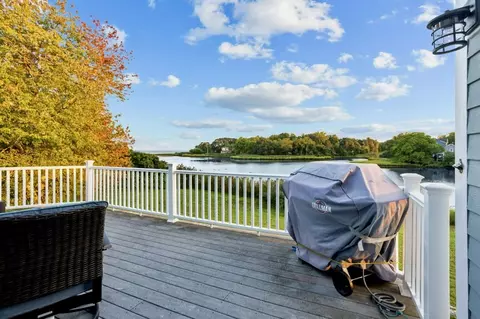 Exterior - 150 Old Mill Blvd, Warwick, RI 02889 photo 3 of 5