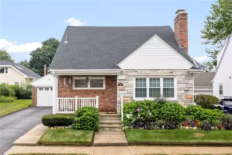66 Callan St, Providence, RI 02908
