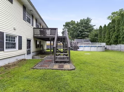 46 Sprague Ave, Warwick, RI 02889 photo 4