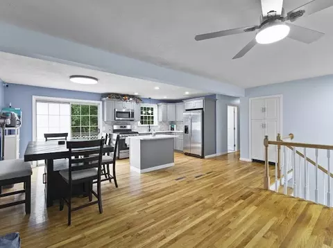 46 Sprague Ave, Warwick, RI 02889 photo 15