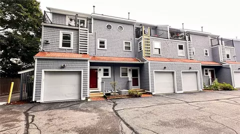 79 Duke St #5, East Greenwich, RI 02818