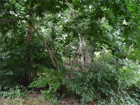 3 White St, Westerly, RI 02891 photo 2
