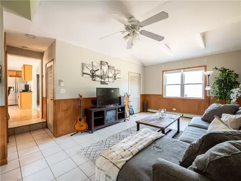 60 Inez Ave, Warwick, RI 02886 photo 12