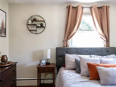60 Inez Ave, Warwick, RI 02886 photo 16