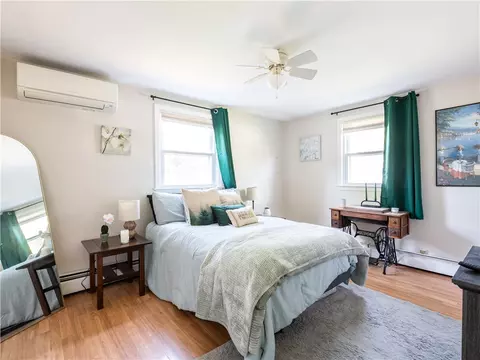 60 Inez Ave, Warwick, RI 02886 photo 17