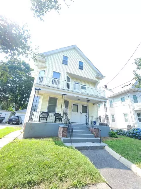 642 Hope St, Providence, RI 02906