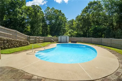 Exterior - 5896 Flat River Rd, Coventry, RI 02827 photo 5 of 7