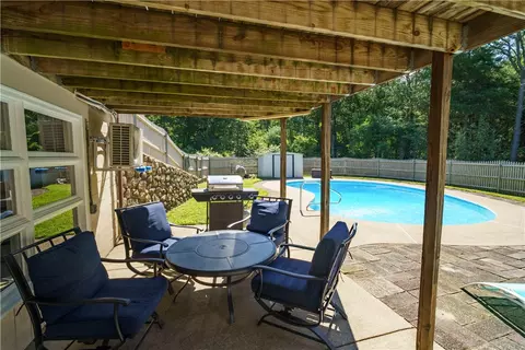 Exterior - 5896 Flat River Rd, Coventry, RI 02827 photo 4 of 7