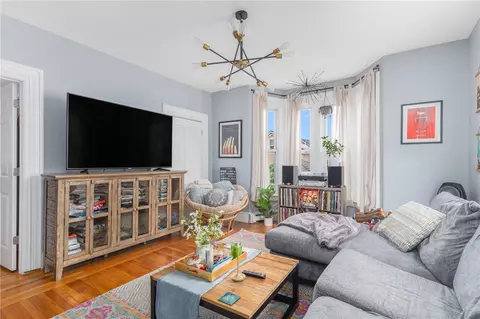 Living - 44 Padelford St, Providence, RI 02906 photo 1 of 5