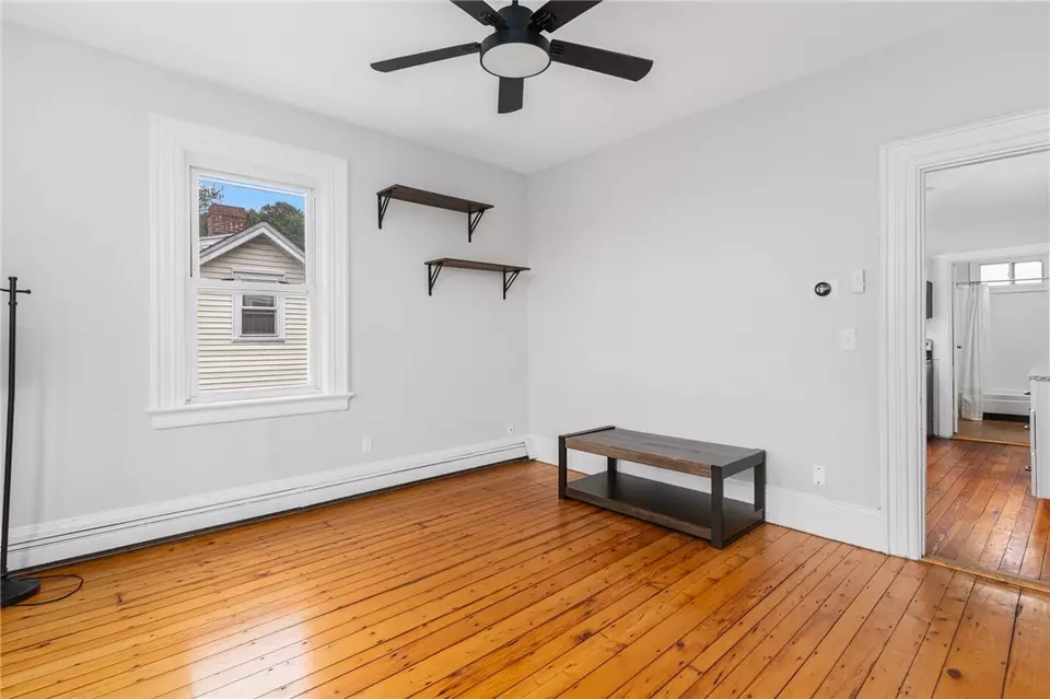 Living - 44 Padelford St, Providence, RI 02906 photo 4 of 5