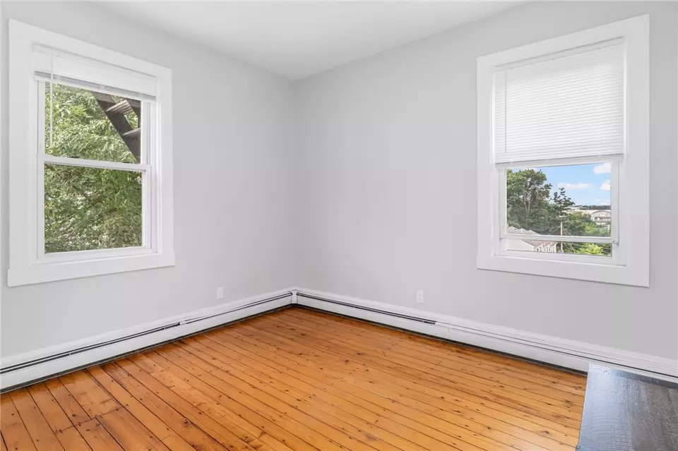 Bedroom - 44 Padelford St, Providence, RI 02906 photo 4 of 10