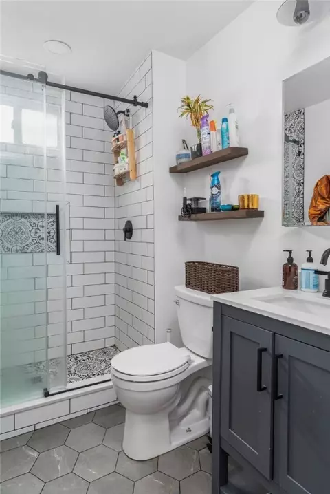 Bath - 44 Padelford St, Providence, RI 02906 photo 1 of 5