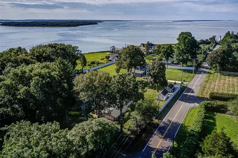 View/Area - 30 Lisa Ln, Warwick, RI 02889 photo 2 of 2