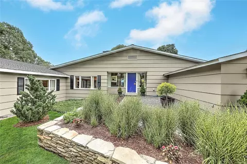 Exterior - 30 Lisa Ln, Warwick, RI 02889 photo 3 of 13
