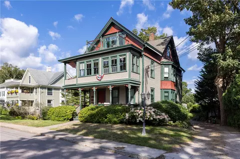 24 Mariner Heights Vw #3, Westerly, RI 02891