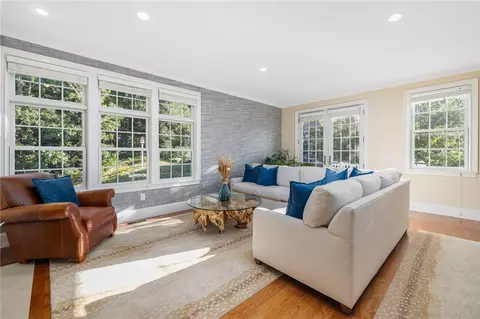 3 Kettle Close, Westerly, RI 02891 photo 4