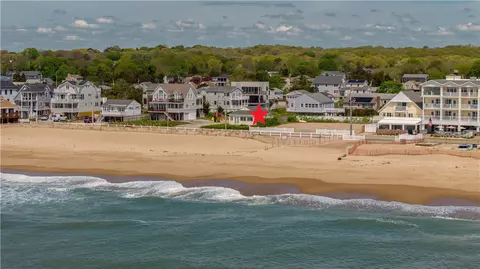 126 Atlantic Ave, Westerly, RI 02891 photo 2