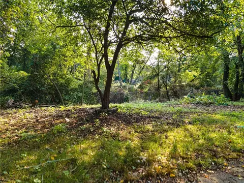 Exterior - 75 Glenco Rd, Warwick, RI 02889 photo 3 of 5