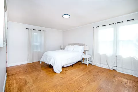 Bedroom - 75 Glenco Rd, Warwick, RI 02889 photo 3 of 7