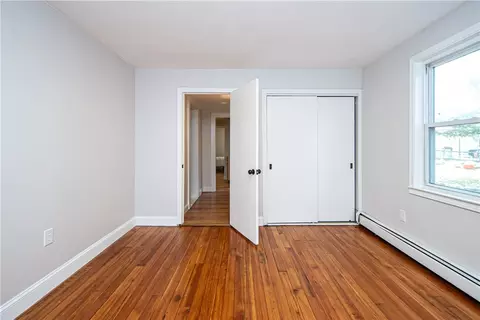 Bedroom - 75 Glenco Rd, Warwick, RI 02889 photo 6 of 7